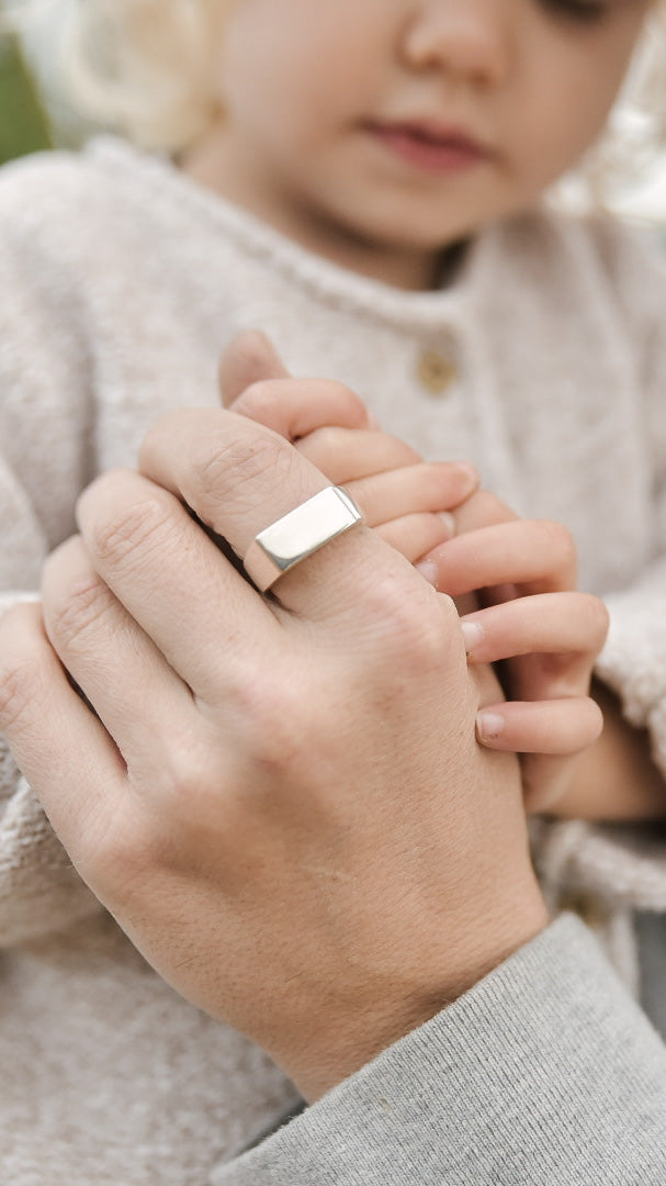 Grande Rectangle Signet