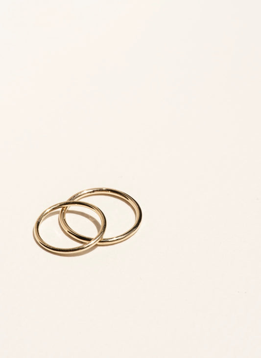 Super Fine Round Gold Band