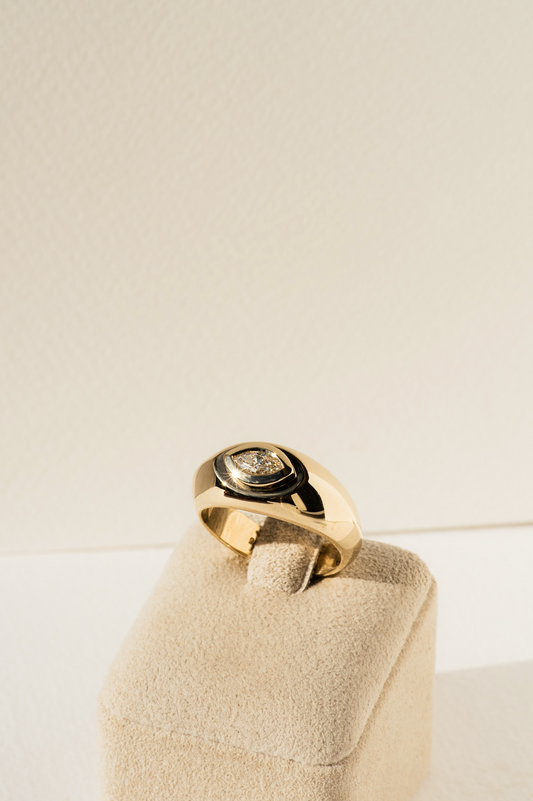 Soleil Signet Ring