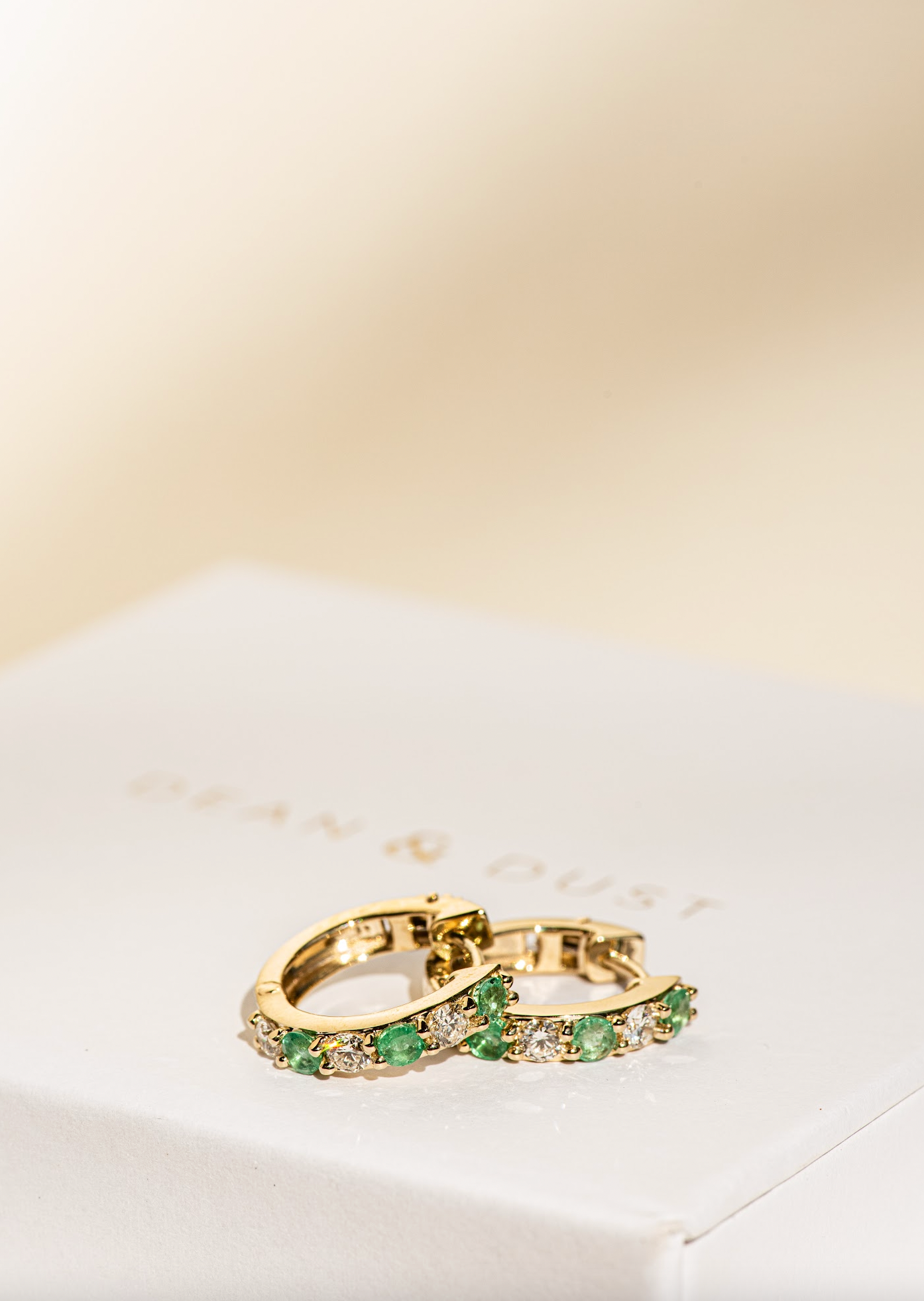 Diamond & Emerald Shared Claw Hoops