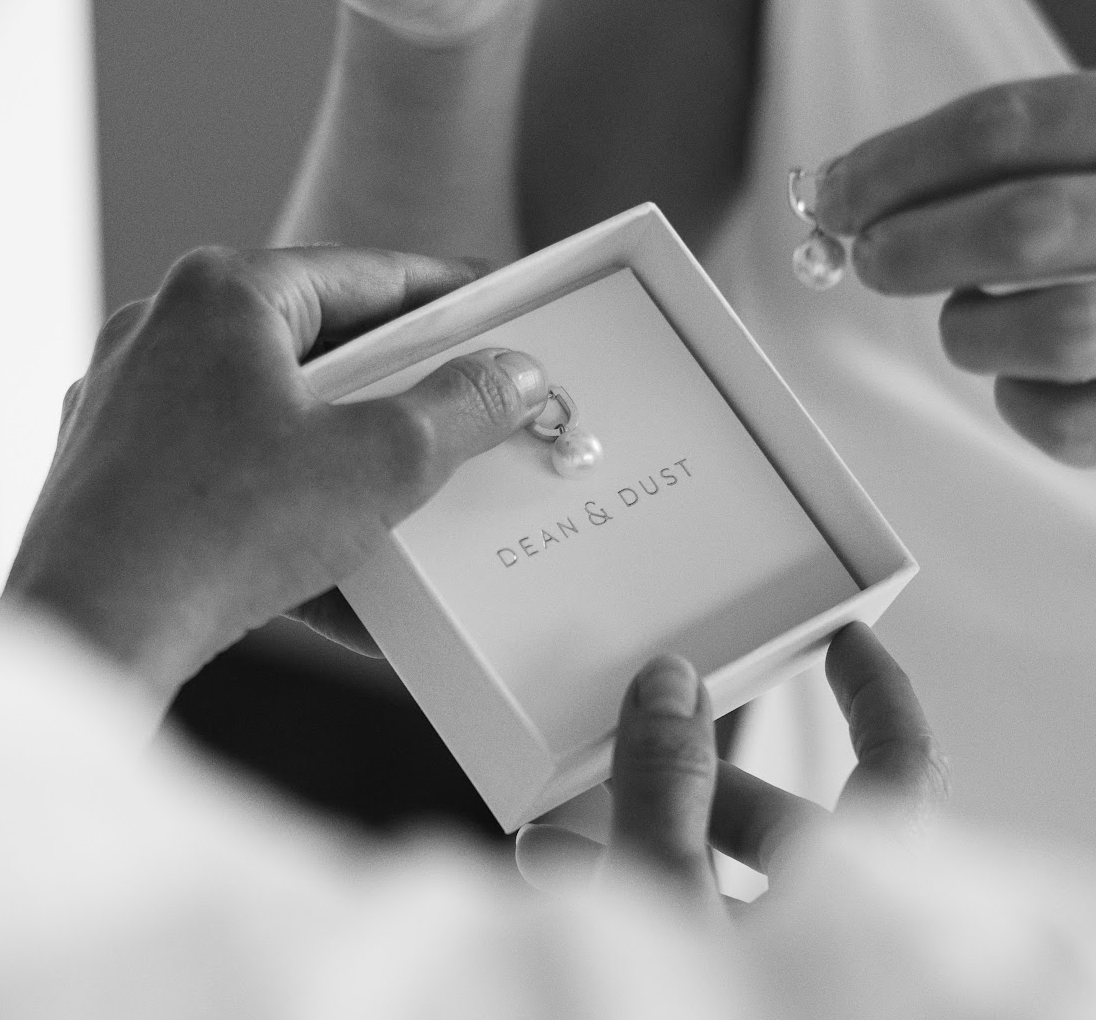 Signature Pearl Pendant - Petite