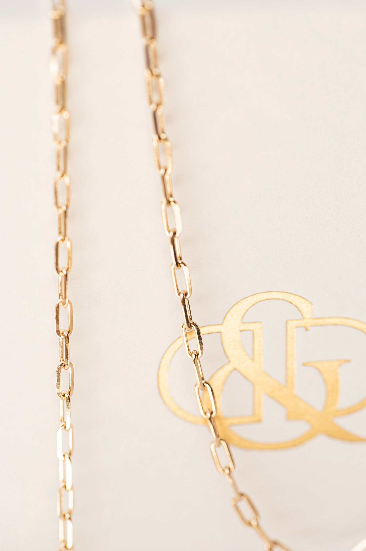 Petite Barre Knife Edge Necklace