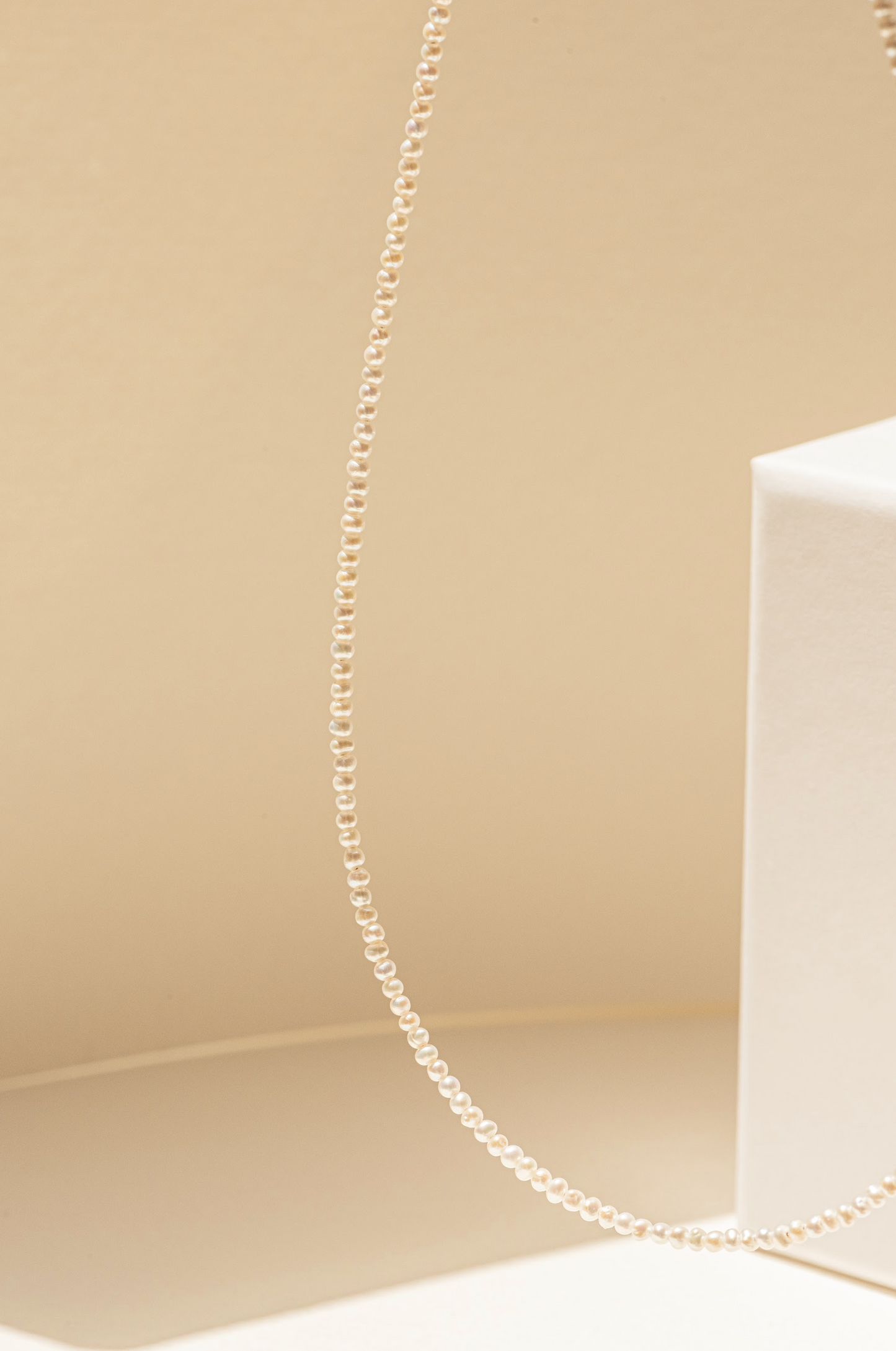 Petite Pearl Strand