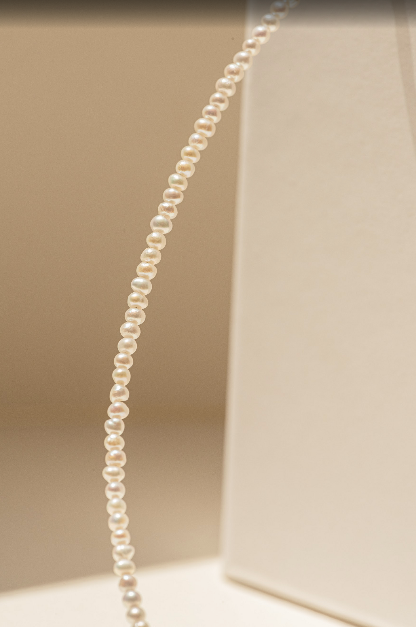 Petite Pearl Strand