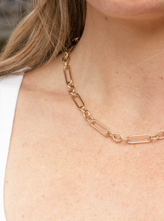 Barre Luxe Link Necklace