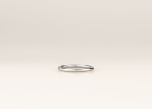 Petite Round Profile Band