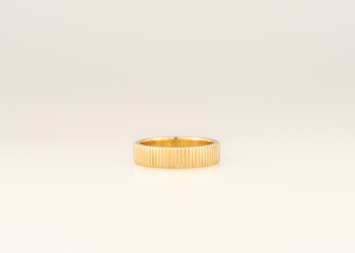 Fluted Wide Band