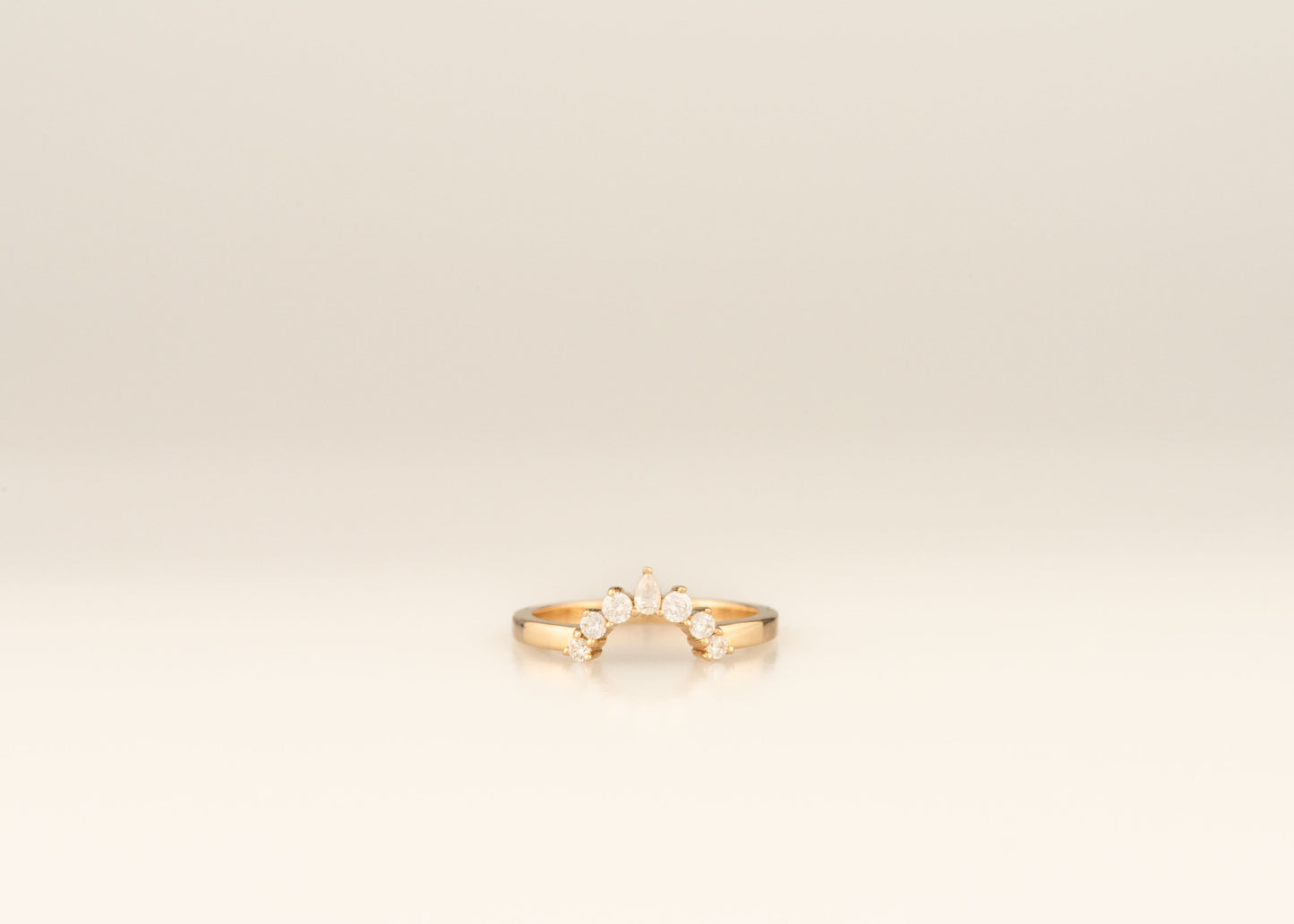 Curved Tiara Wedder