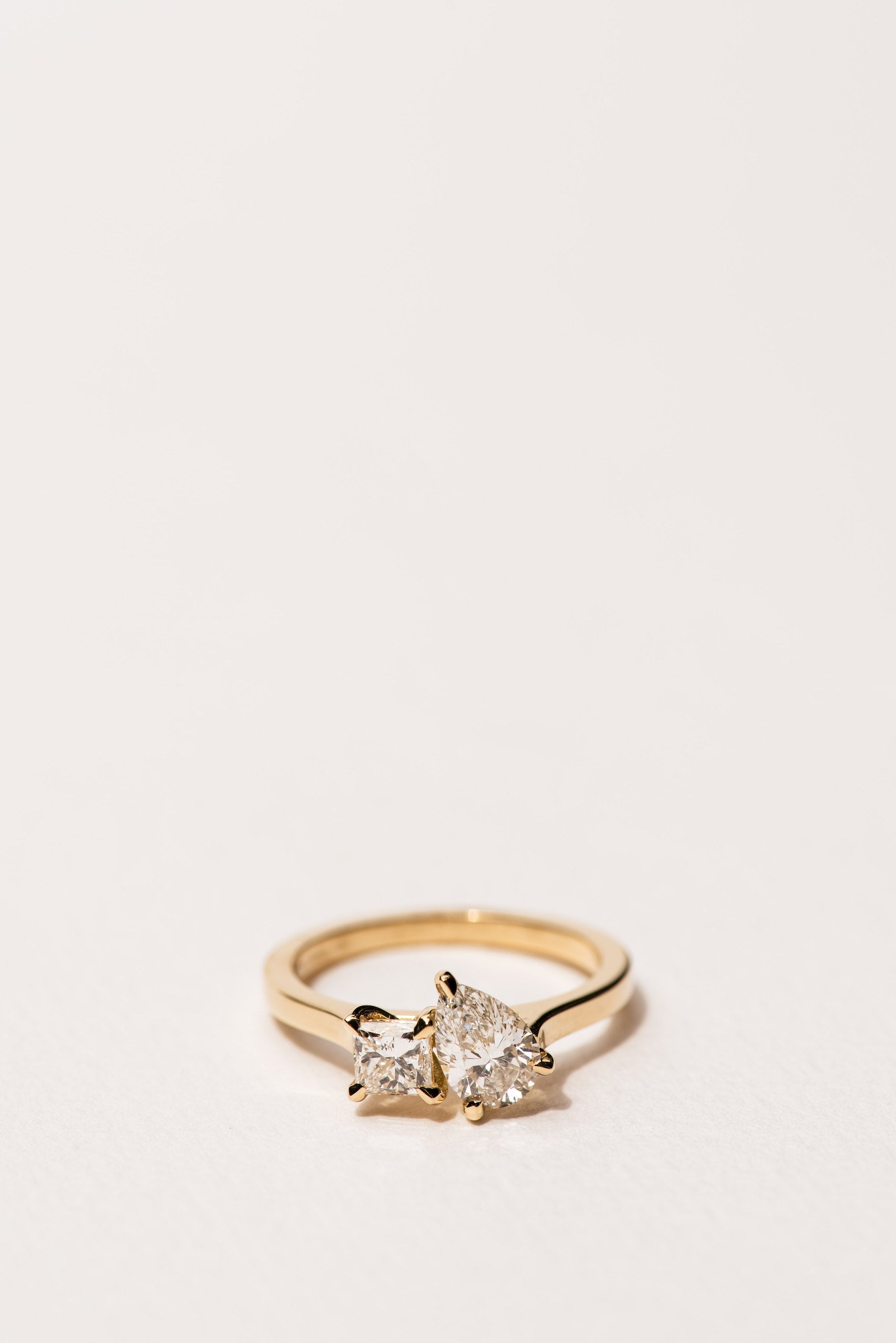 Diamond Engagement Ring - Toi et Moi - Ring - Gold - Pear Diamond - Princess Diamond