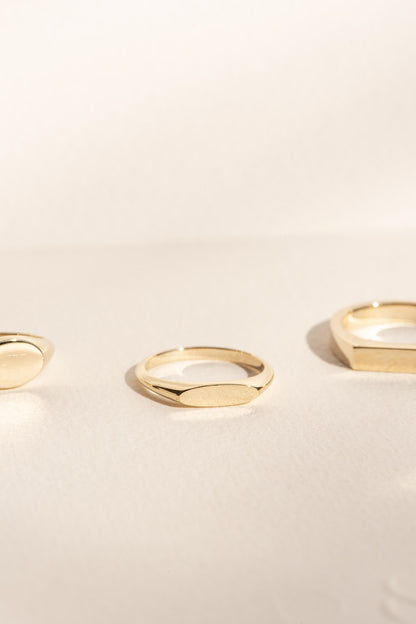 Petite Elongated Oval