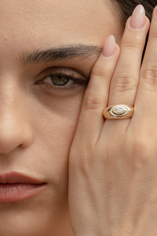 Soleil Signet Ring