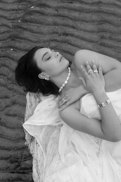 Lumière Milieu Cuff Earrings