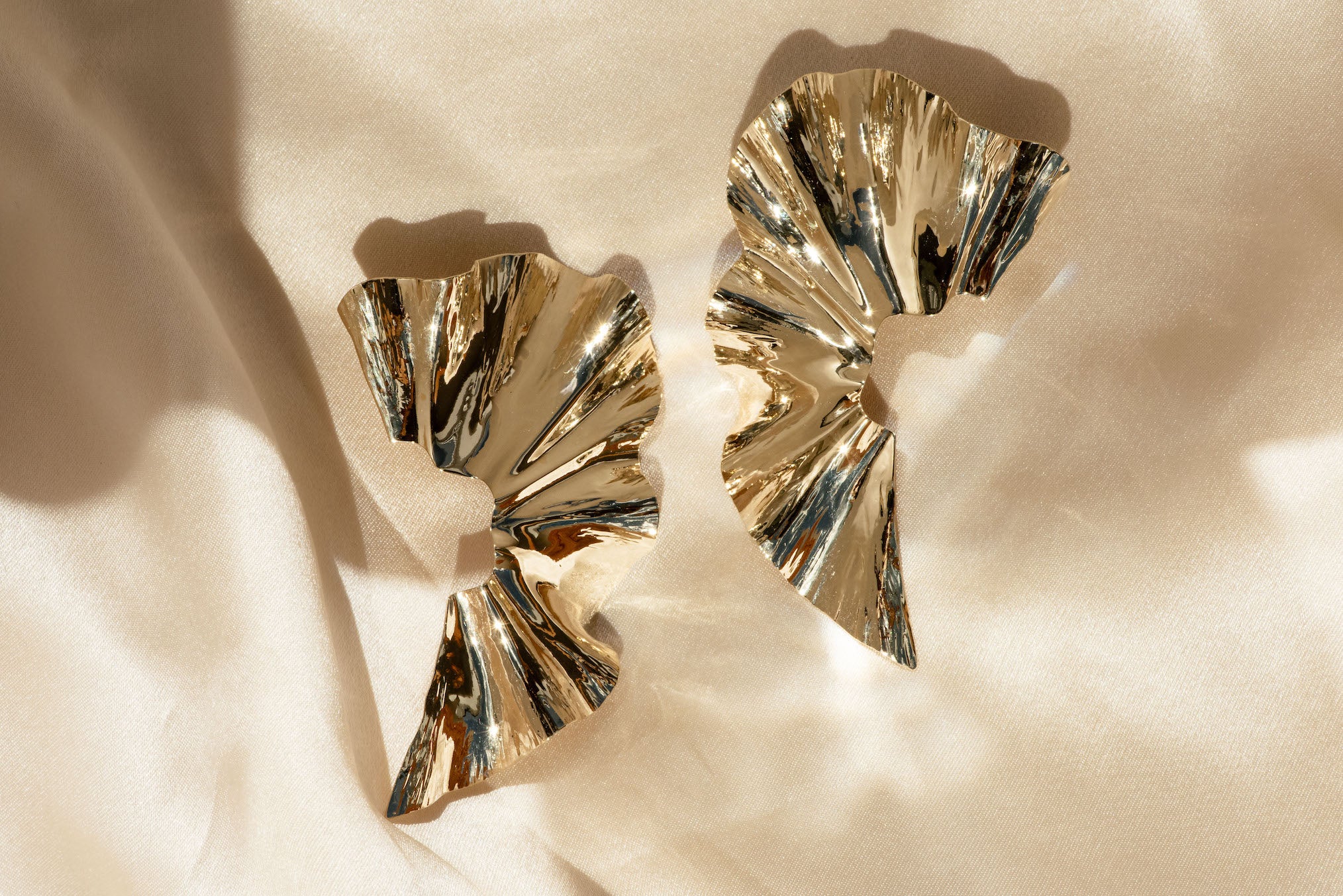 Lumière Grande Earrings