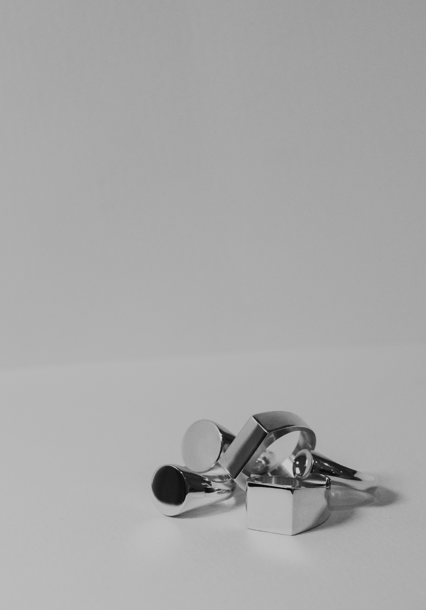 Grande Oval Signet
