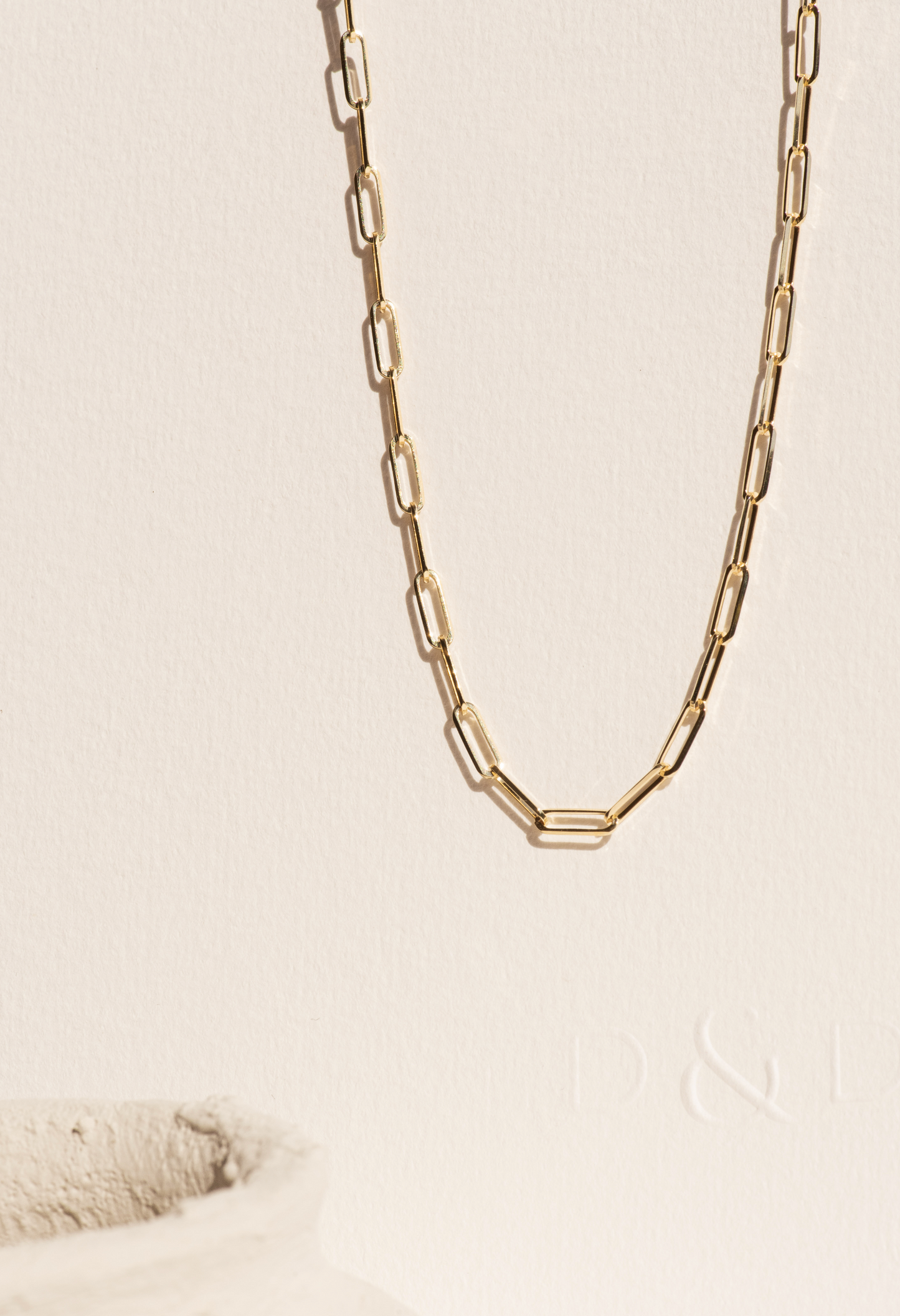 Barre Link Knife Edge Chain Necklace