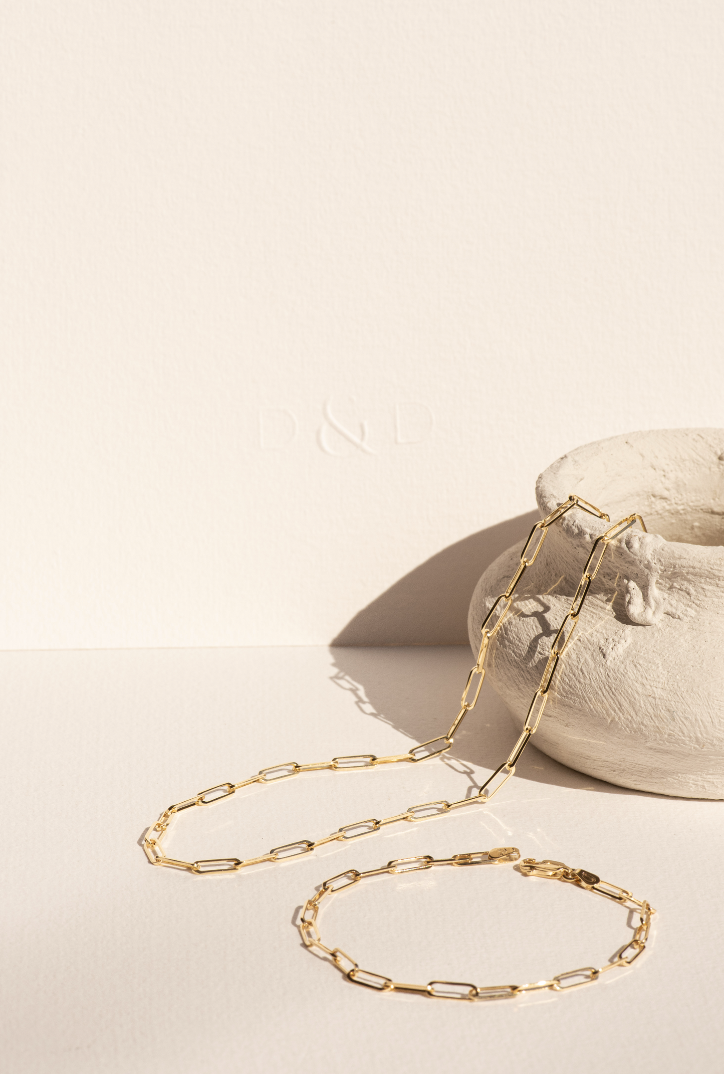 Barre Link Knife Edge Chain Necklace