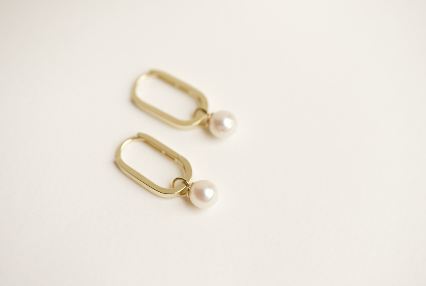 Elongated Signature Earrings - Grande