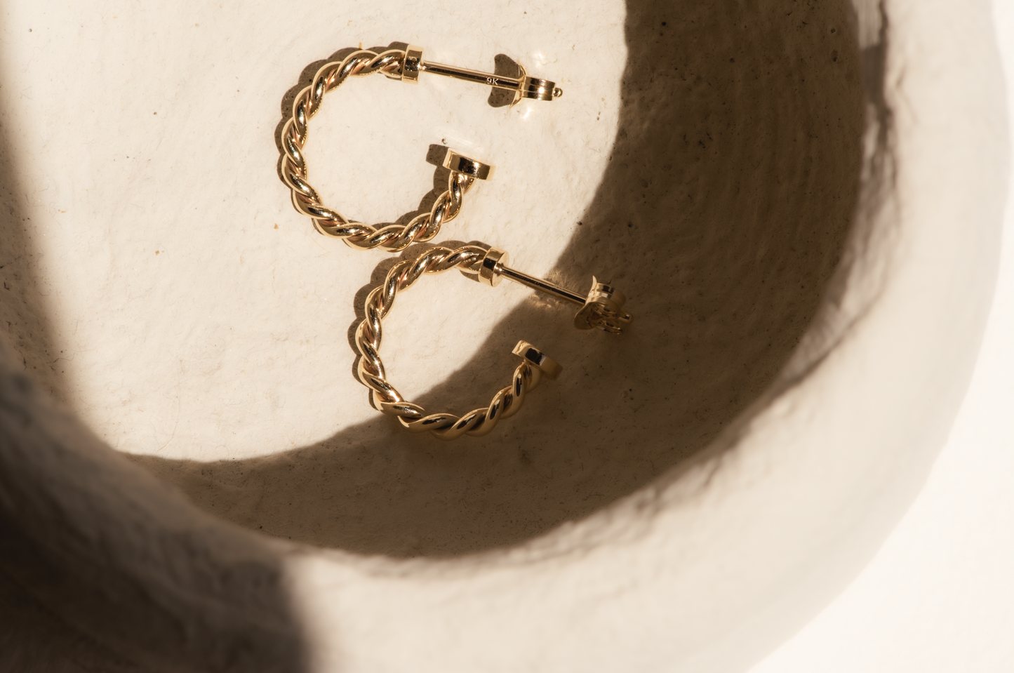 Corde Hoop Petite Earrings