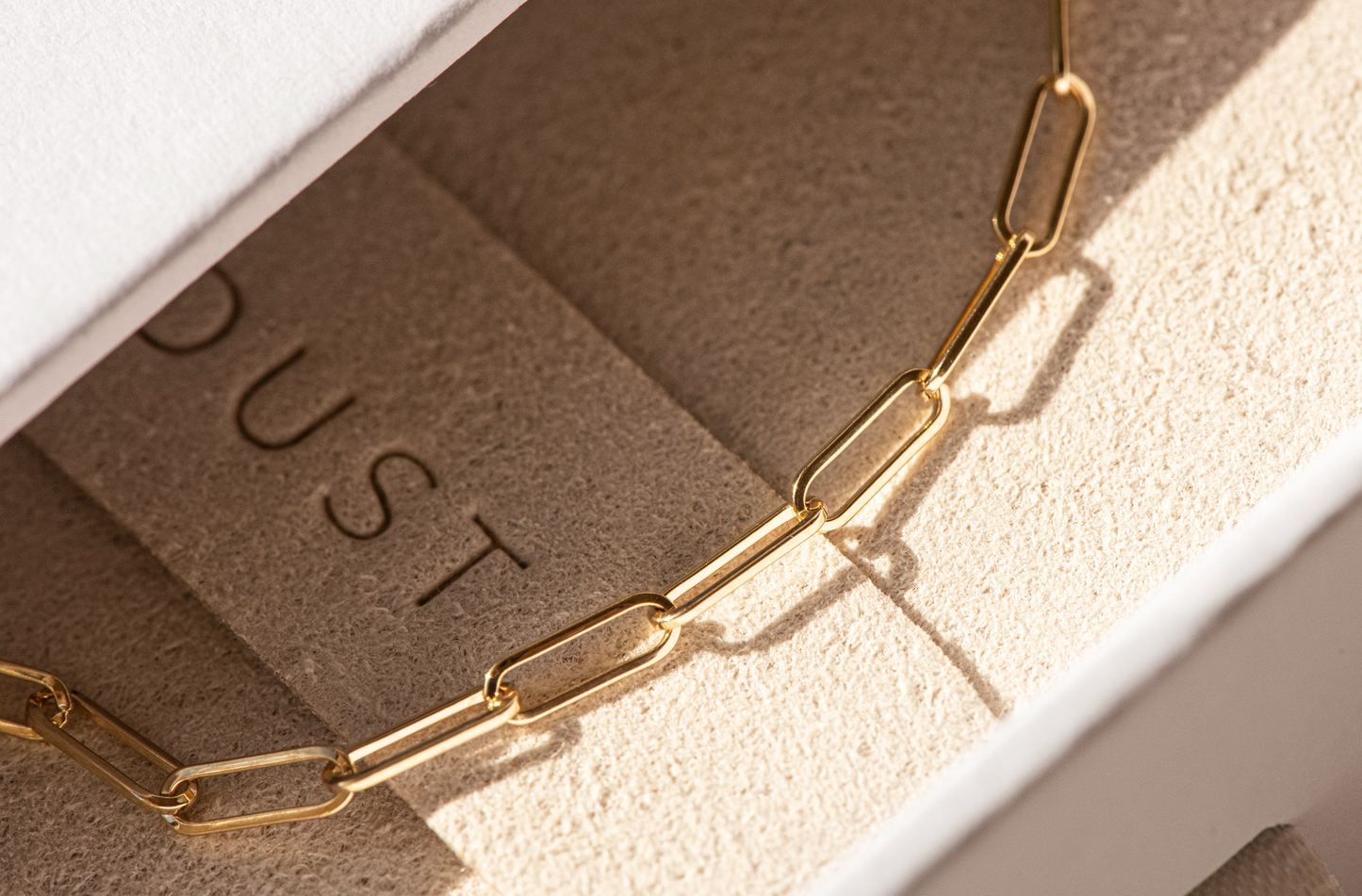 Petite  Square Barre Link Bracelet