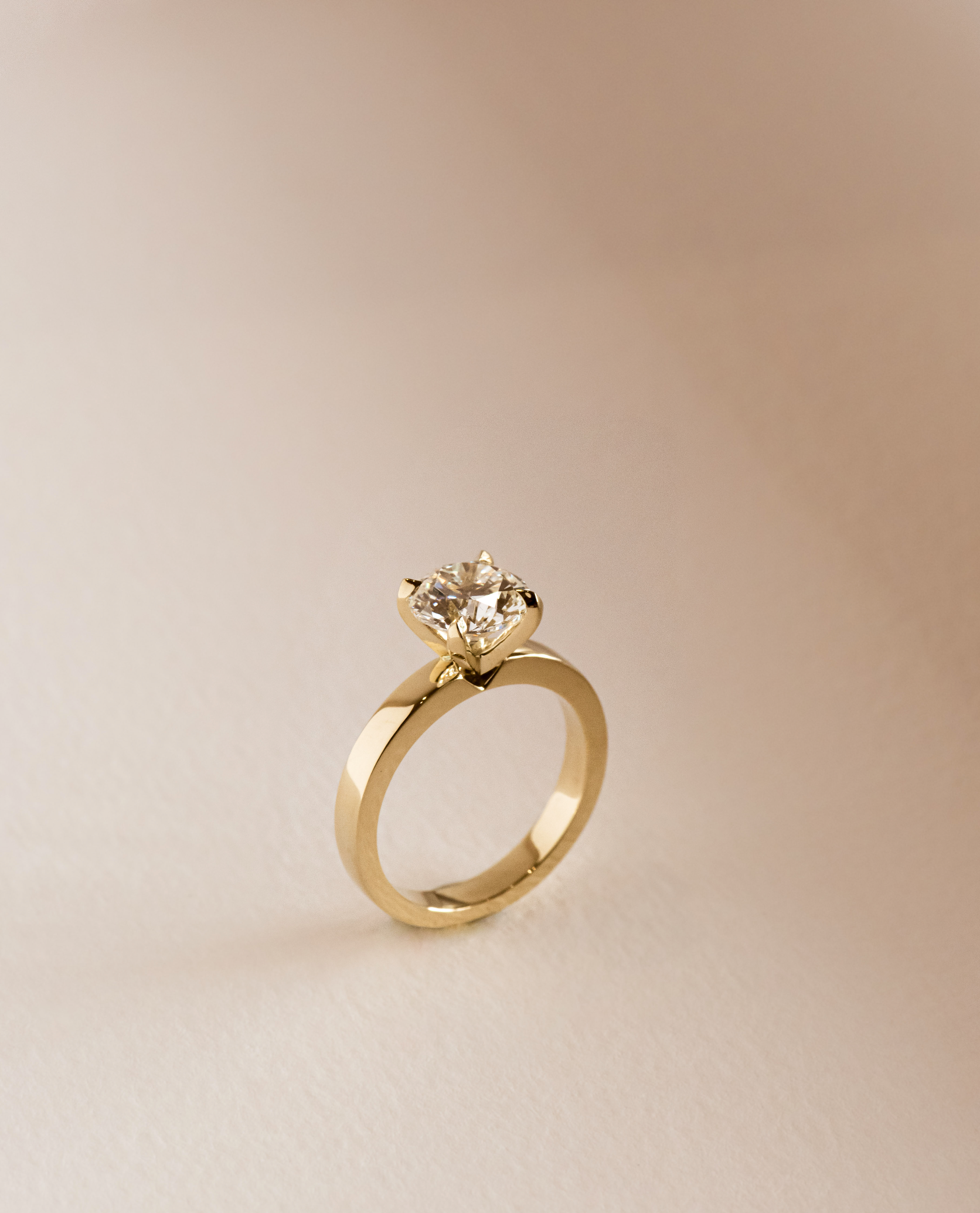 Round Diamond Solitaire Engagement Ring - Four Claw Setting in Yellow Gold