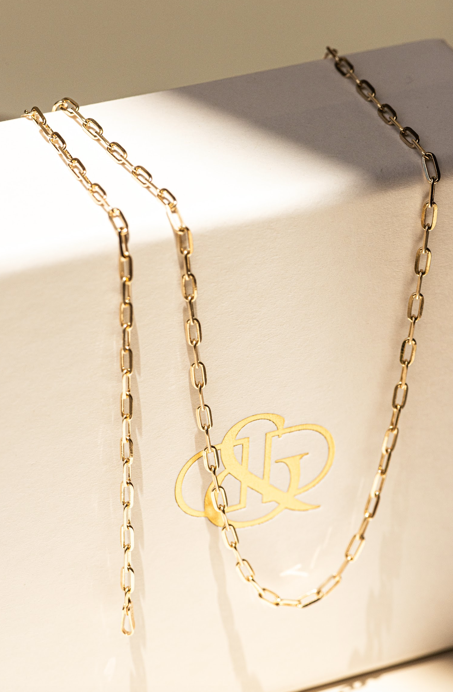 Petite Barre Knife Edge Bracelet