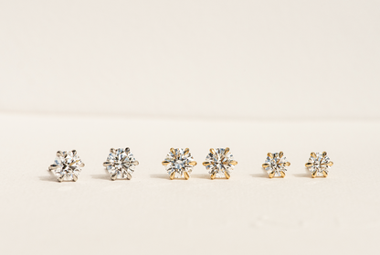 Signature Lab Grown Diamonds Studs