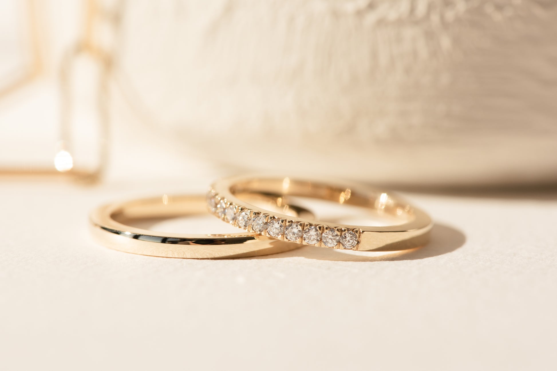 Classic Half Round Band
