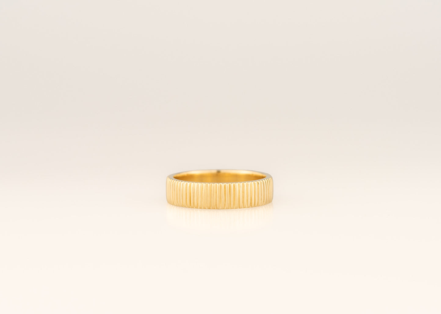Fluted Wide Band